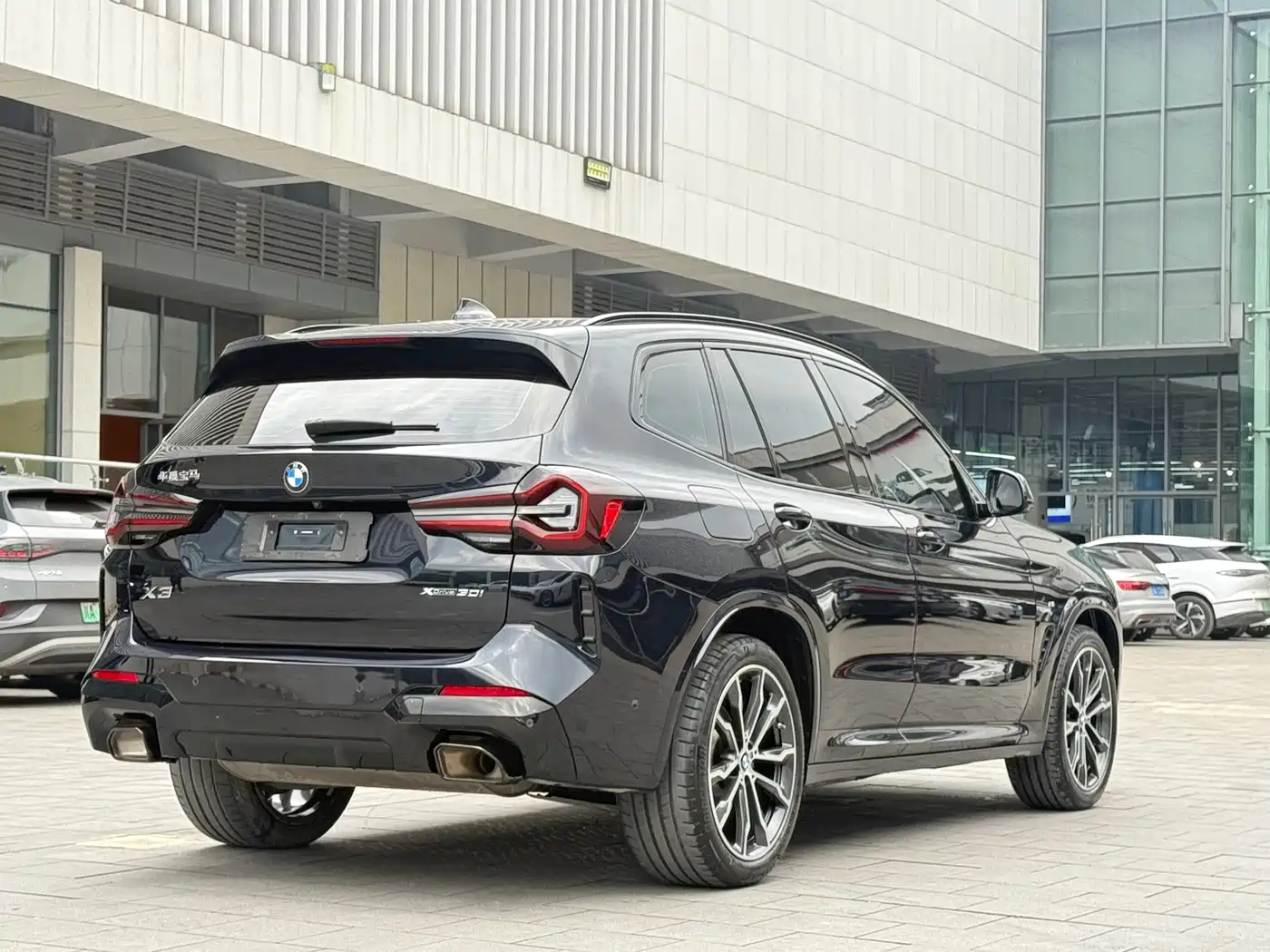 BMW X3 2023 xDrive30i Leading M Night Package фото 5