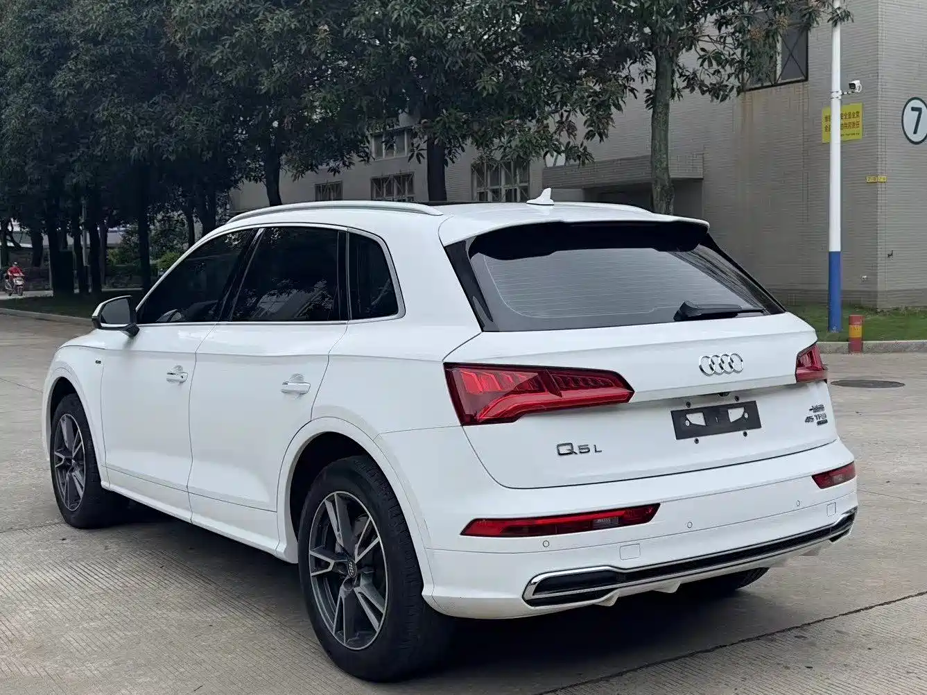 Audi Q5L 2018 40 TFSI Prestige Fashion (China V) фото 6