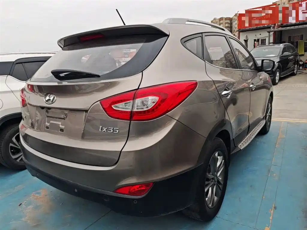 Hyundai Beijing Hyundai ix35 2015 2.0L Automatic 2WD Smart Type China IV фото 7