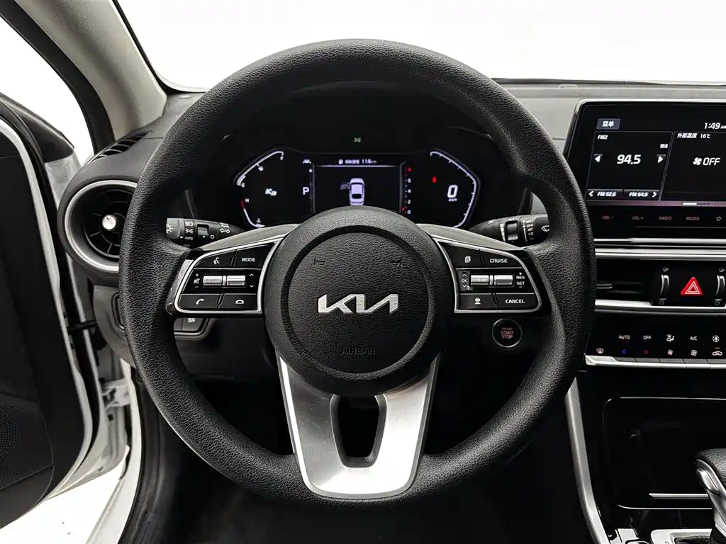 Kia K3 2021 1.5L CVT Refreshed Edition фото 11