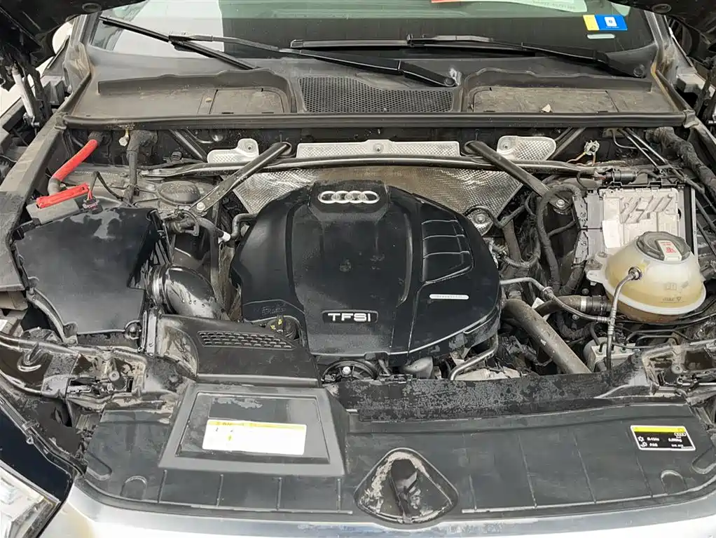 Audi Q5L 2020 Facelift 40 TFSI Honor Fashion фото 18