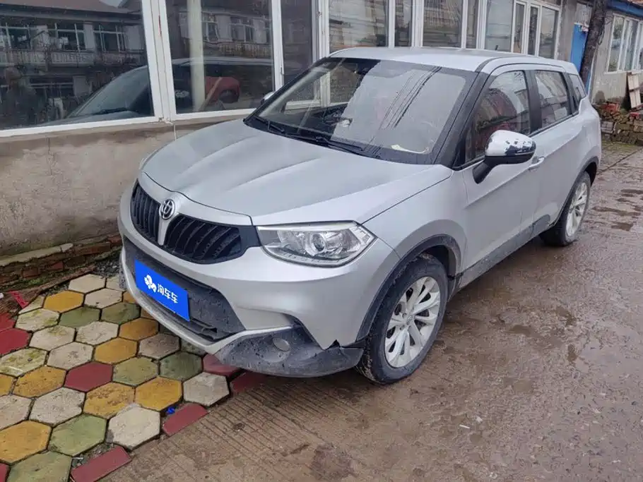 Zhonghua V3 2017 2016 1.5L Manual Comfort