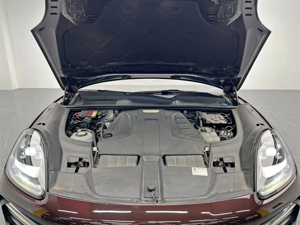 Porsche Cayenne New Energy 2020 Cayenne E-Hybrid 2.0T фото 11