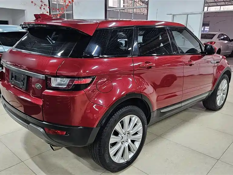 Land Rover Range Rover Evoque 2017 2.0T SE Smart Shine Edition фото 26