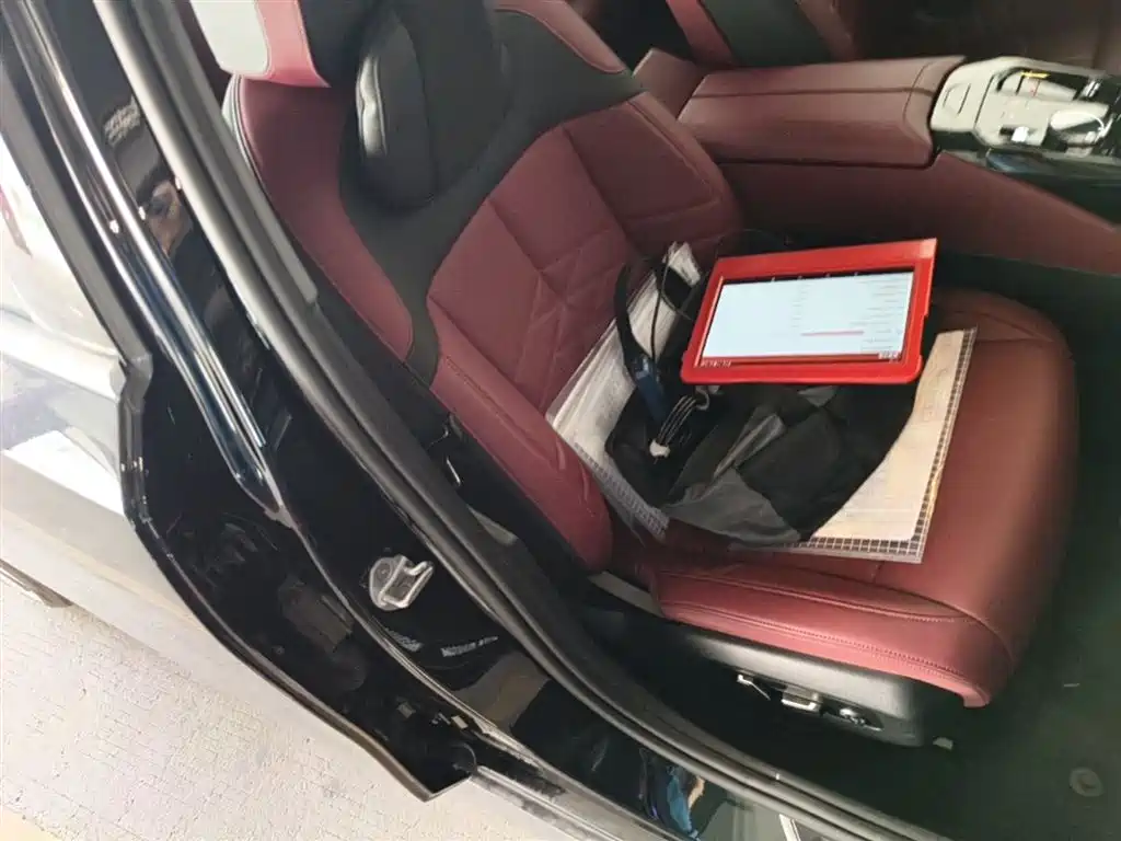 BMW 5 Series 2025 530Li Premium M Sport Package фото 25