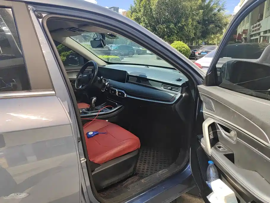 Jetour X70 PLUS 2021 2021 Facelift 1.5T Manual Wind 6-Seater