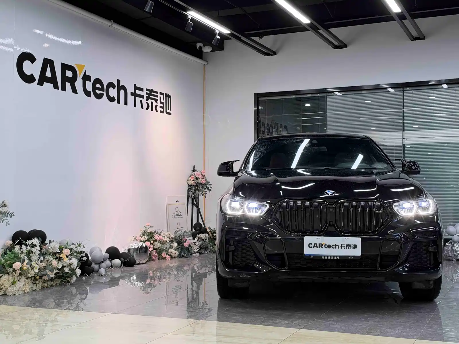 Фото 2 - BMW X6