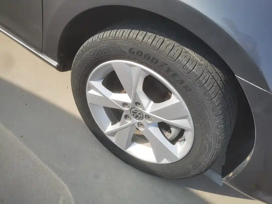 Volkswagen Bora 2013 2013 1.6L Automatic Comfort Model
