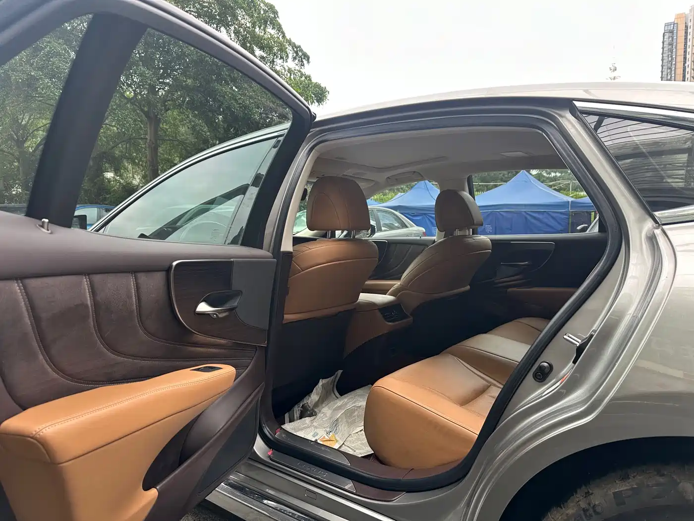 Lexus LS 2020 500h Excellence (China VI) фото 6