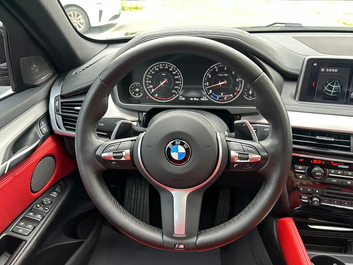 BMW X6 2019 xDrive35i M Sport Package фото 27