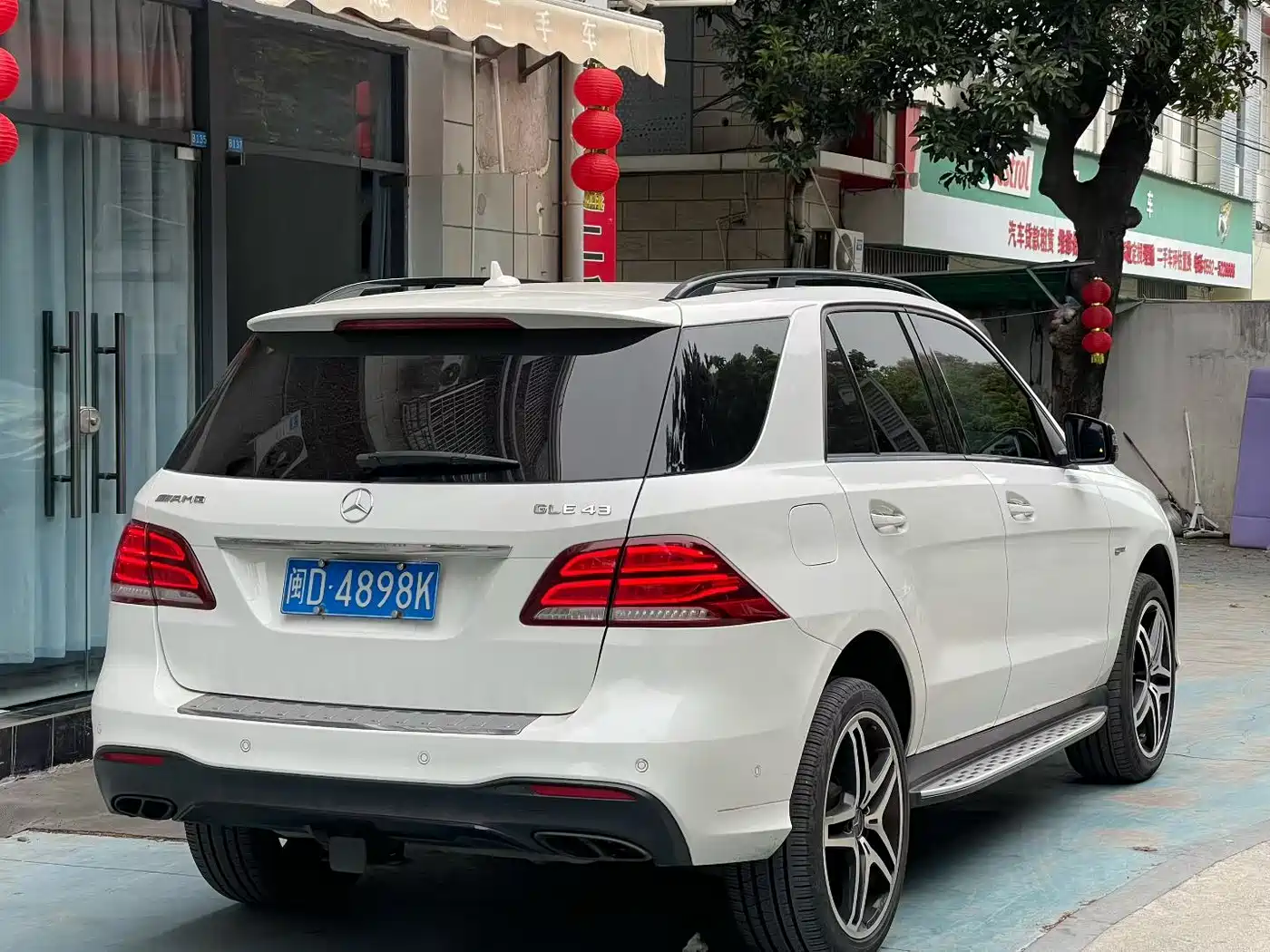 Mercedes-Benz GLE AMG 2017 AMG GLE 43 4MATIC фото 4