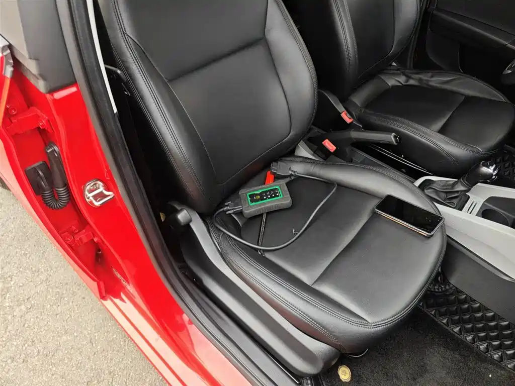 Škoda Fabia 2017 1.4L Auto Car Enjoy Edition фото 25