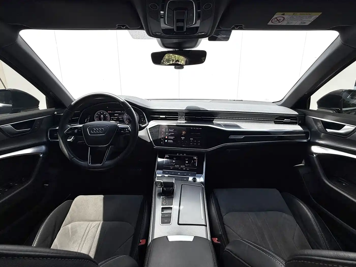 Audi A6L 2021 40 TFSI Luxury Sport фото 13