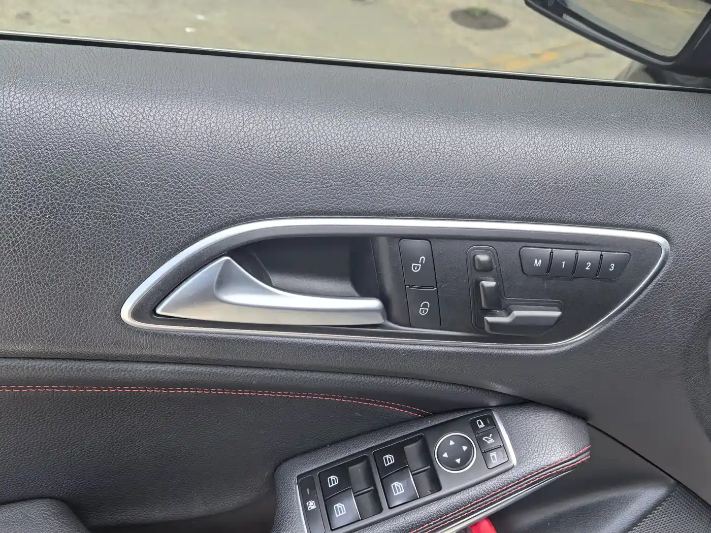 Mercedes-Benz A-Class AMG (Import) 2014 AMG A 45 4MATIC фото 9