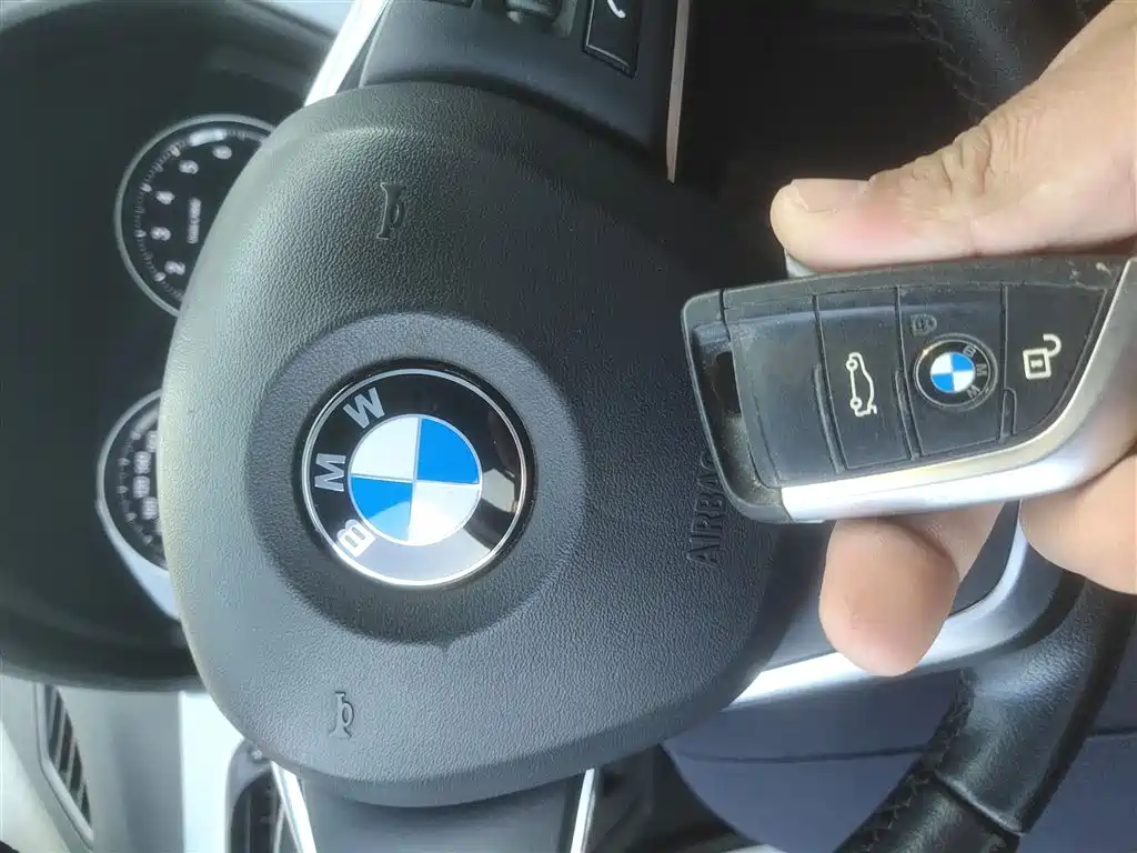 BMW X1 2019 sDrive18Li Fashion Model фото 18
