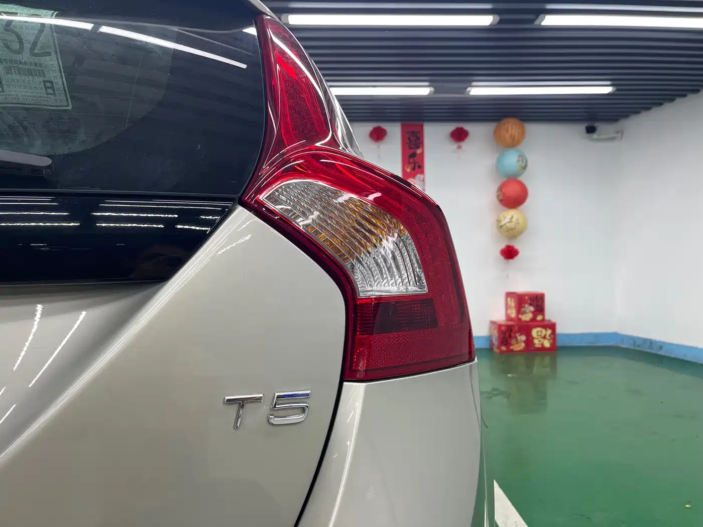 Volvo V60 2018 2017 T5 Zhi Yi Edition China V
