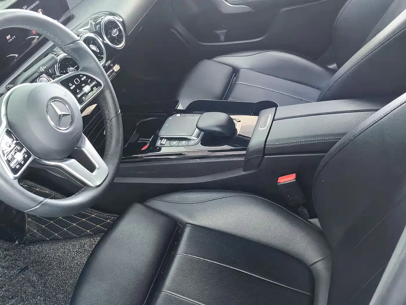 MERCEDES-BENZ A CLASS