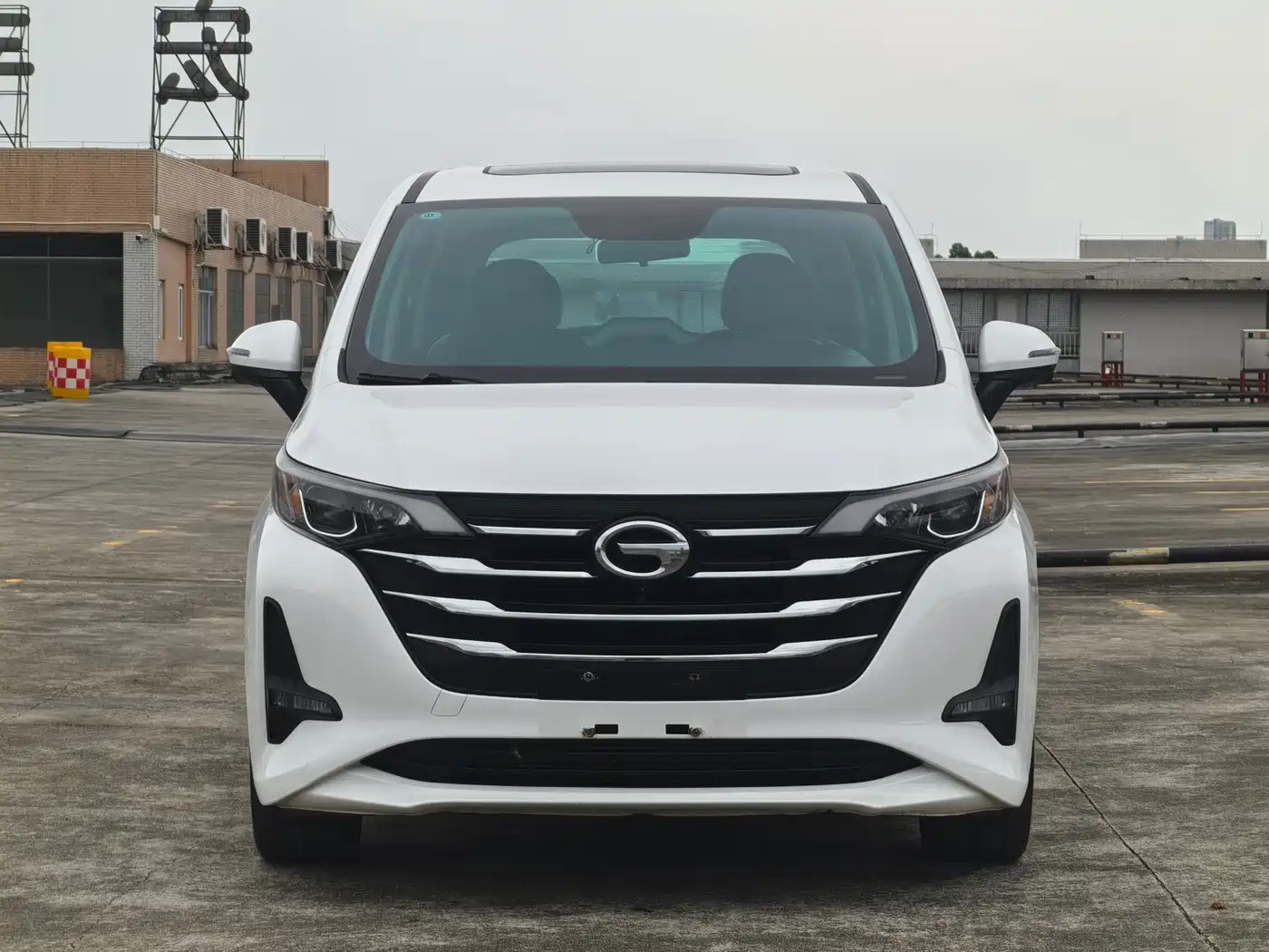 GAC Trumpchi Trumpchi M6 2019 270T Automatic Honor (7-seater) China V фото 2