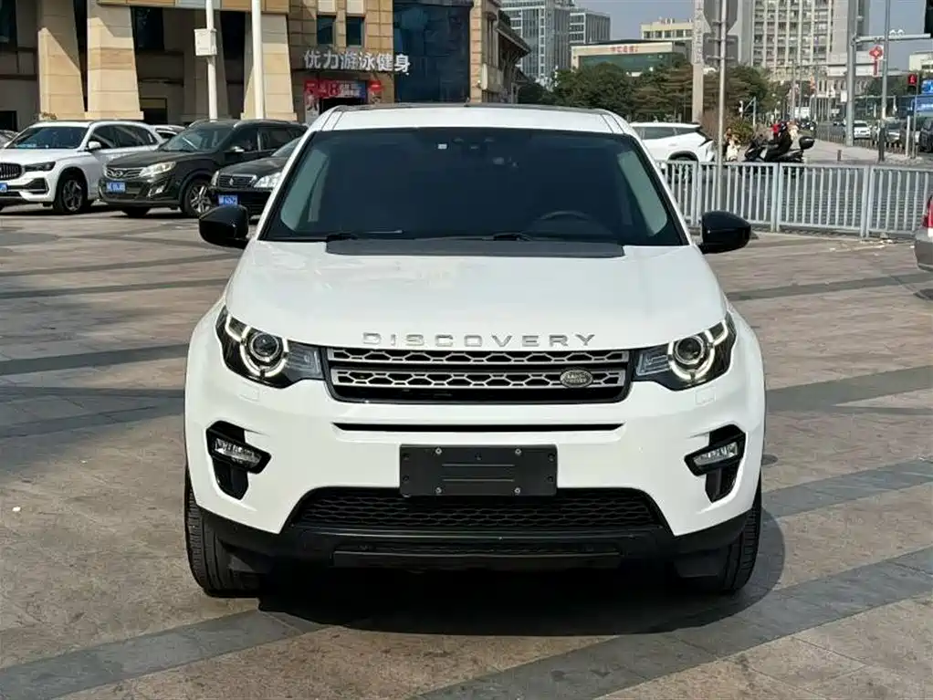 Land Rover Discovery Sport 2018 240PS PURE Edition фото 2