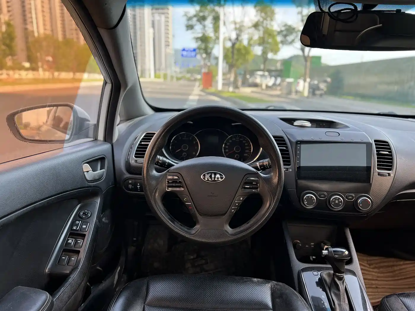 Kia K3 2016 1.6L Automatic GLS фото 8