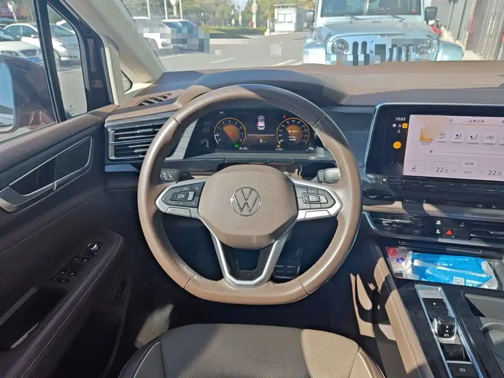 Volkswagen Viloran 2023 380TSI Premium Edition фото 3