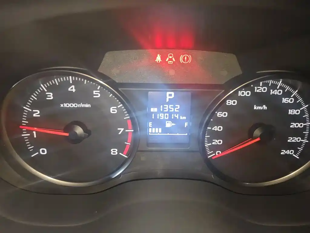 Subaru XV 2017 2.0i Comfort Navigation Edition фото 9