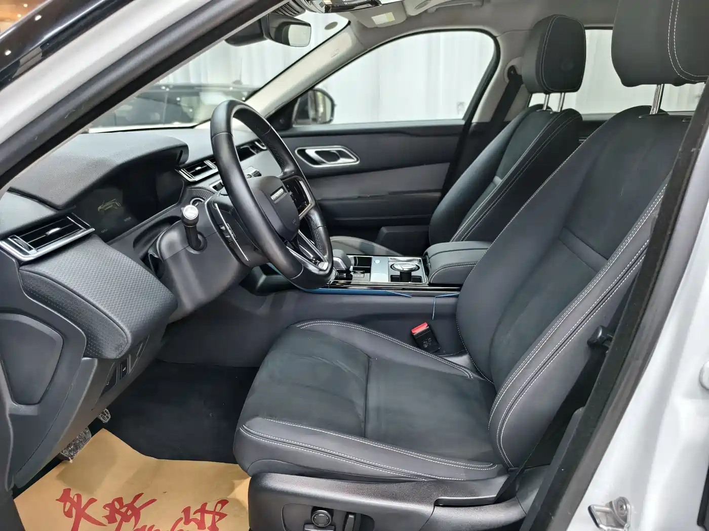 Land Rover Range Rover Velar 2021 P250 фото 5
