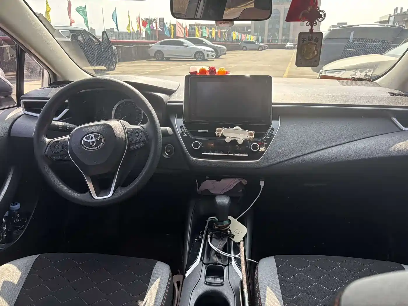 Toyota Corolla 2019 1.2T S-CVT GL-i Elite Edition фото 10