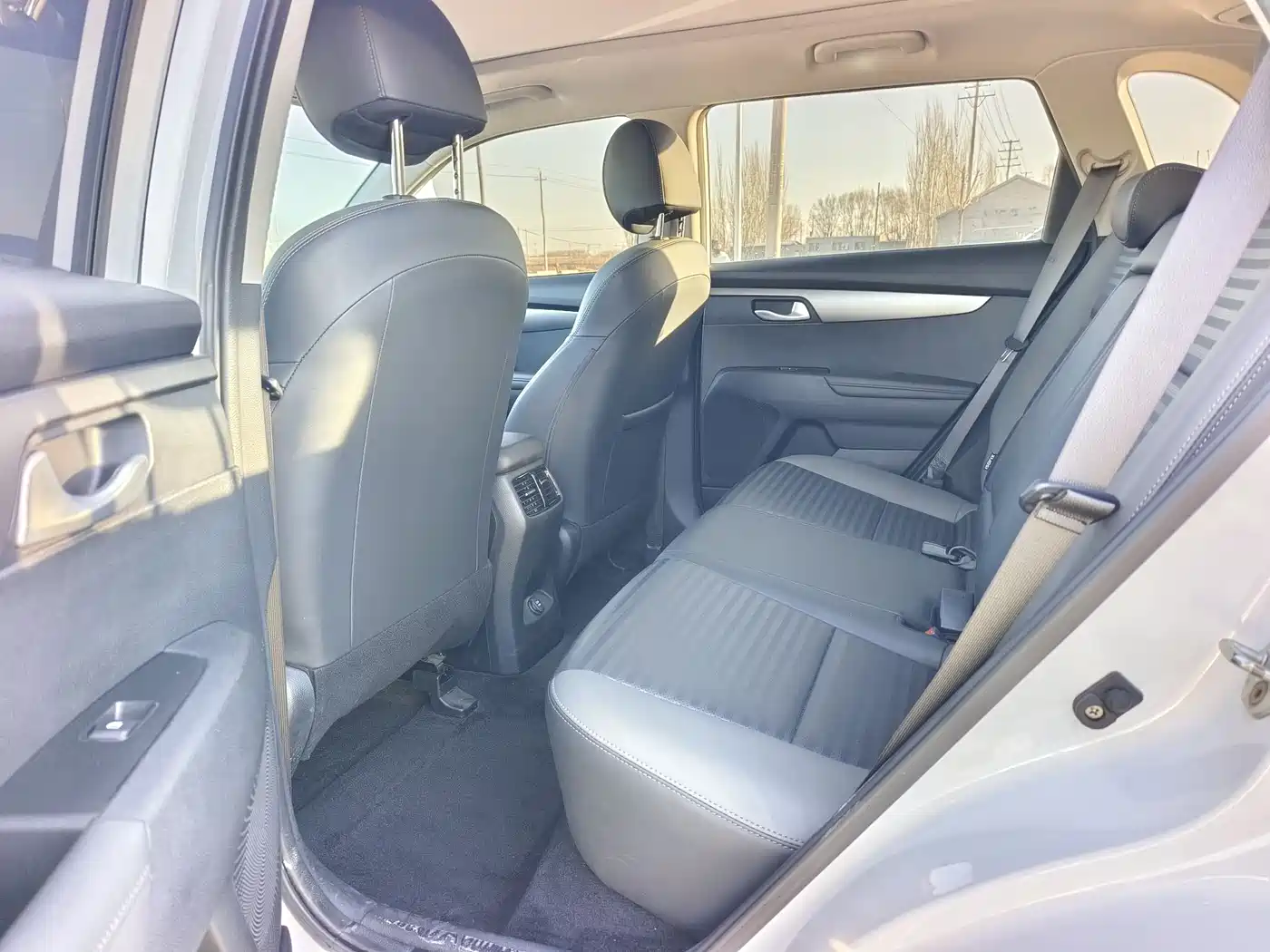 Kia Sportage 2019 2.0L Automatic Smart Luxury Edition фото 7