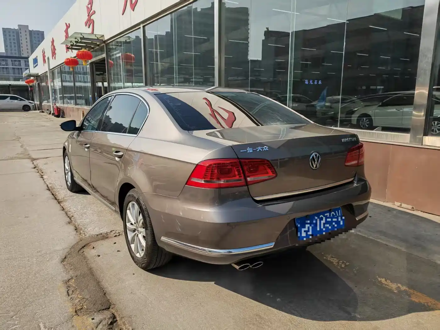 Volkswagen Magotan 2015 Facelift 2.0TSI Luxury фото 8