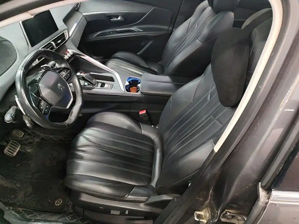 Фото 15 - Peugeot 4008