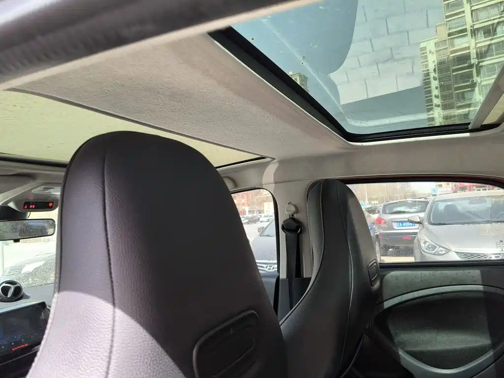 smart forfour 2018 2016 Model 0.9T 66kW Pioneer Edition