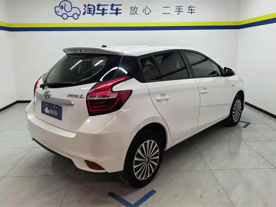 Toyota YARiS L Zhi Xuan 2016 Facelift 1.5E CVT Charming Edition фото 3