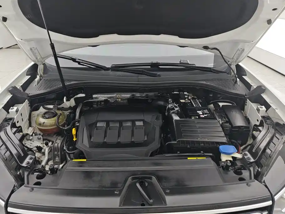 Volkswagen Tayron 2020 330TSI 2WD Luxury Smart Edition фото 10