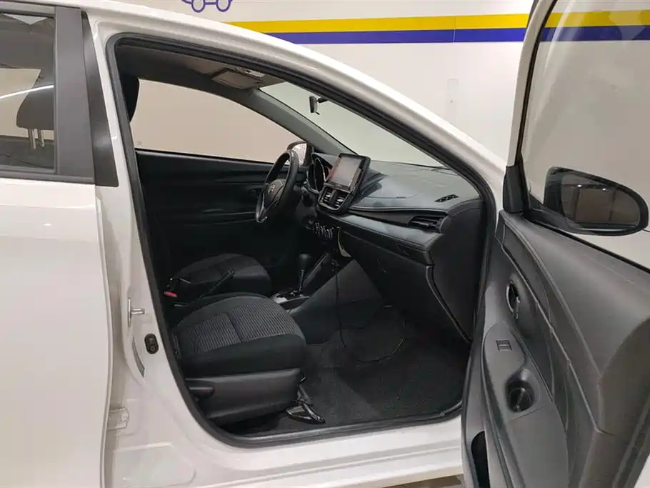 Toyota Vios 2021 1.5L CVT Chuangxing Edition фото 8