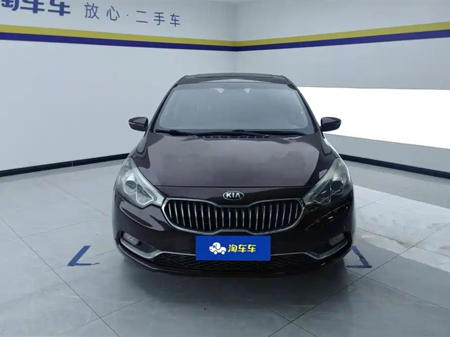 Kia K3 2013 1.6L Manual GLS фото 2