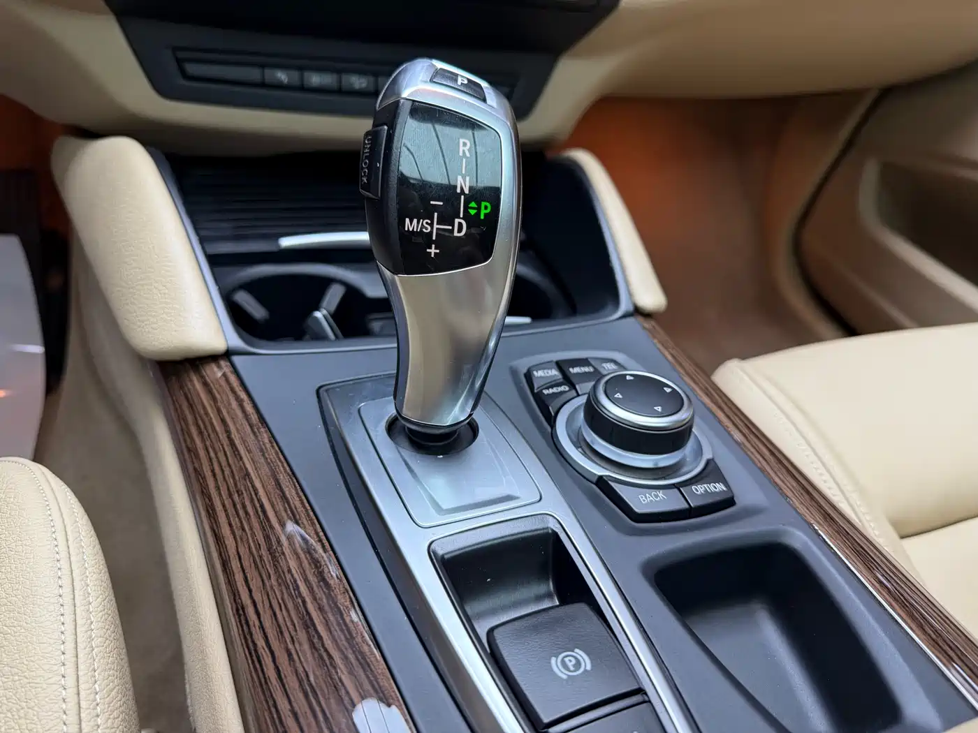 BMW X6 2012 xDrive35i фото 24