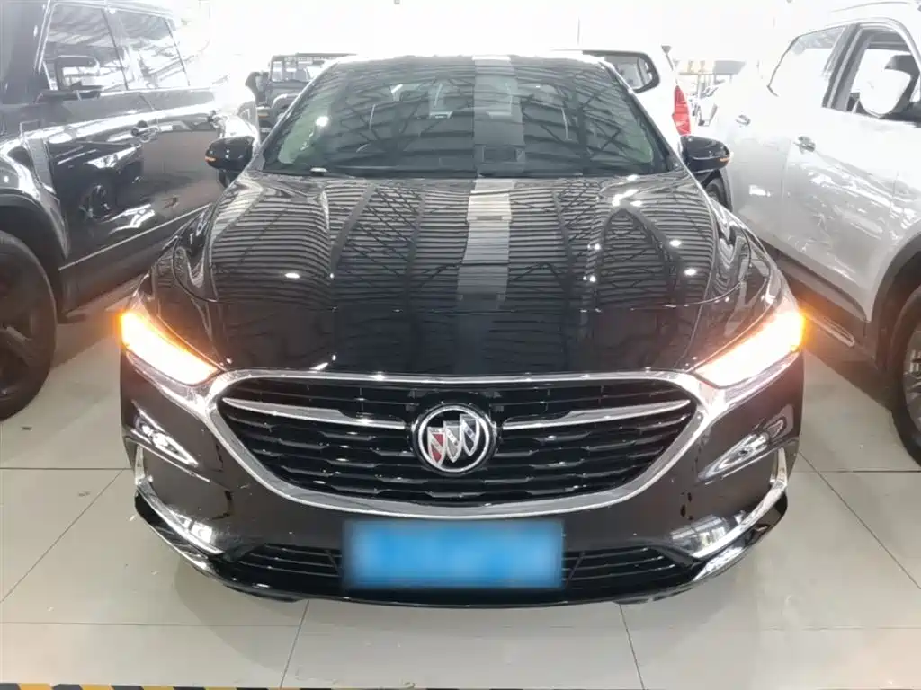 Buick LaCrosse 2019 28T Luxury Edition фото 3