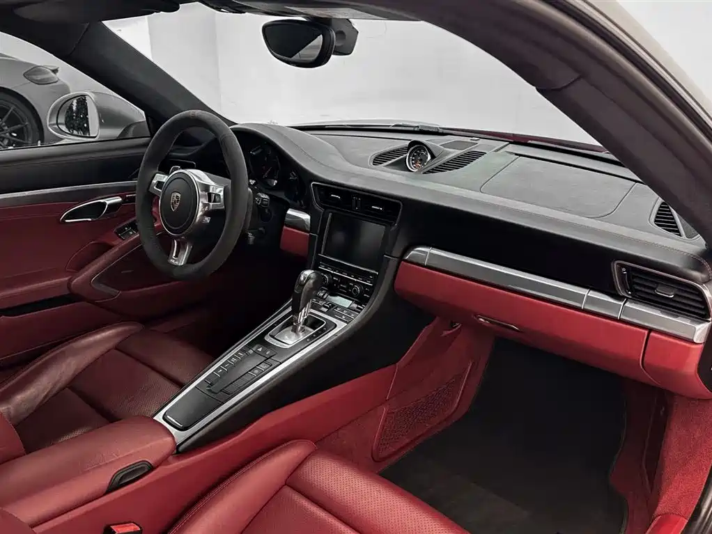 Porsche 911 2015 Carrera 3.4L Style Edition фото 12