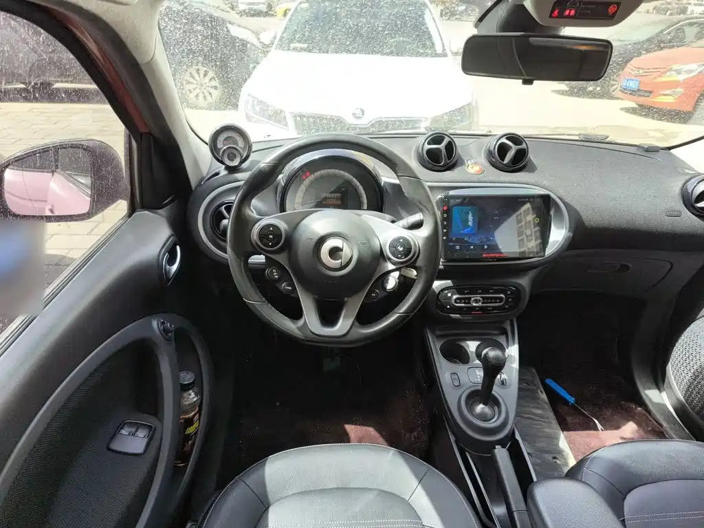 smart forfour 2018 2016 Model 0.9T 66kW Pioneer Edition