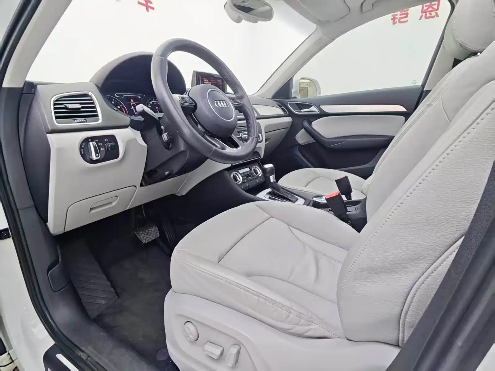 Фото 5 - Audi Q3