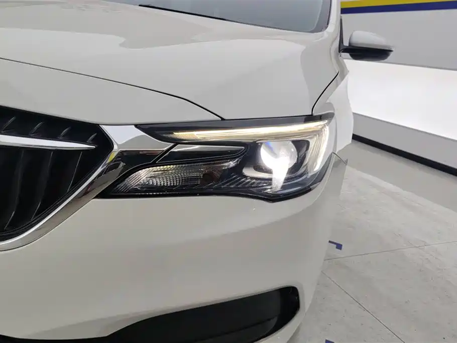 Buick GL6 2019 18T 6-seat Connected Luxury China VI фото 5