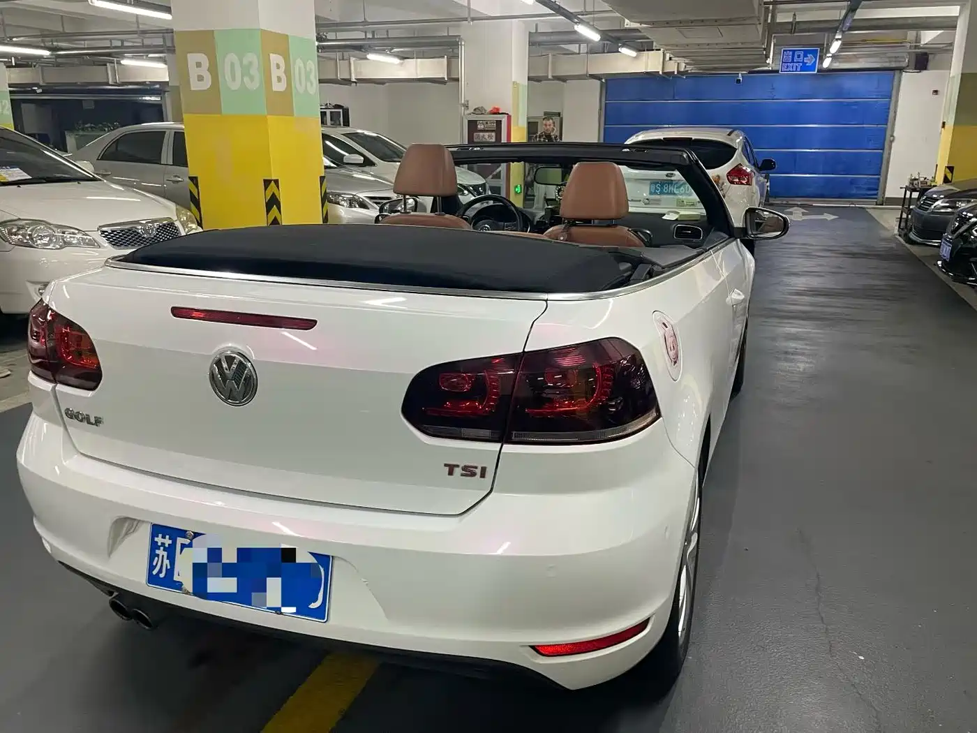 Volkswagen Golf (Import) 2014 2012 1.4TSI Luxury Convertible Edition
