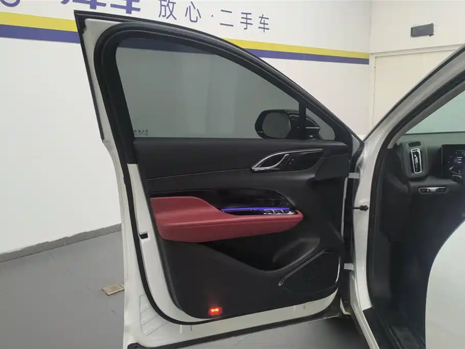 Hongqi HS3 2023 1.5T 2WD Virtue Edition фото 7