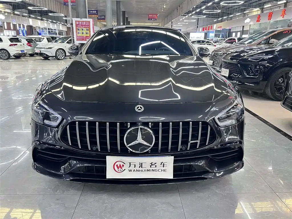 MERCEDES-BENZ AMG GT