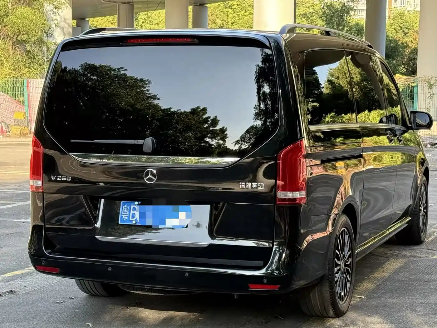Mercedes-Benz V-Class 2018 V 260 Premium Edition China VI фото 6