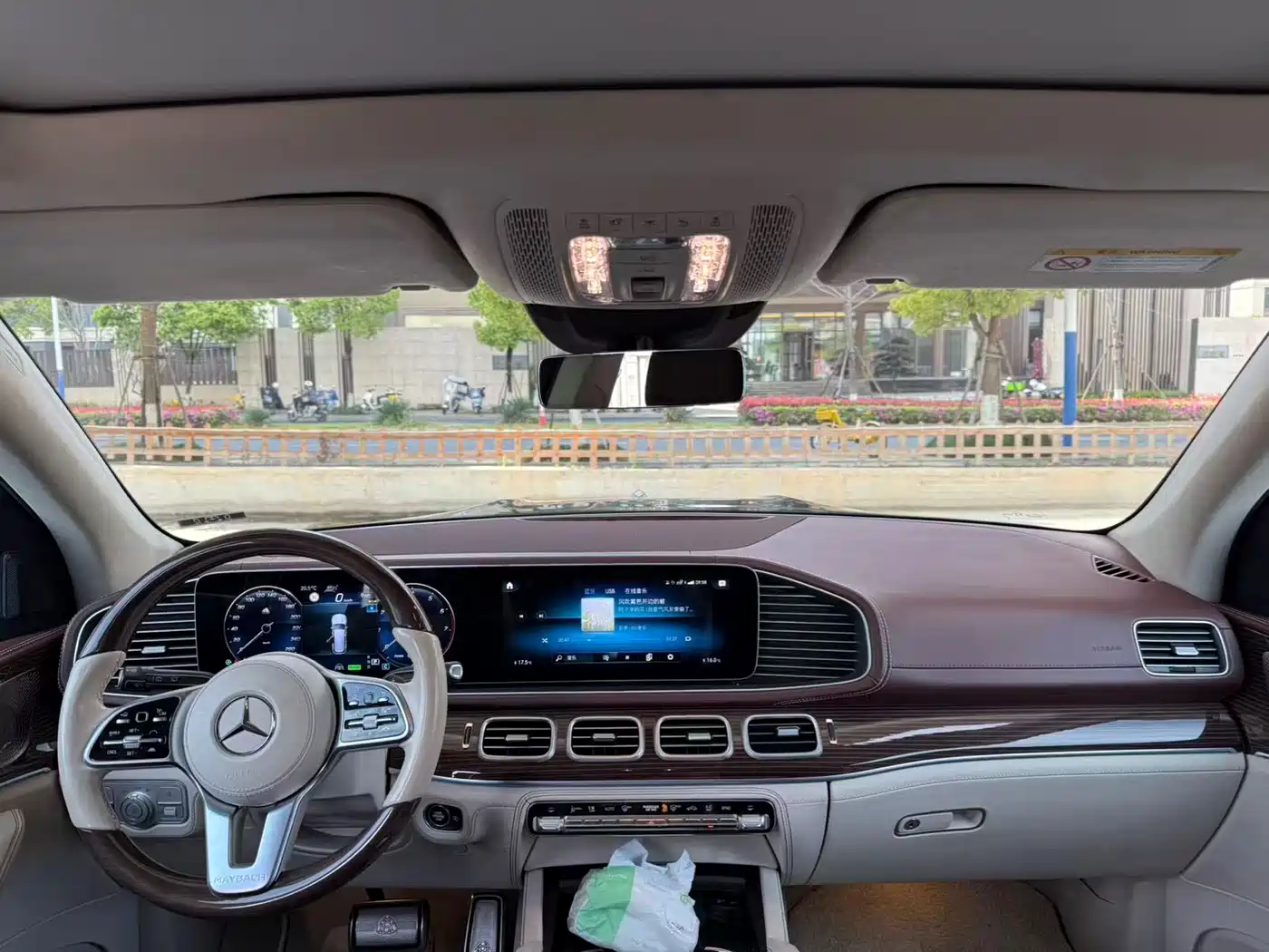 MERCEDES-BENZ MAYBACH GLS