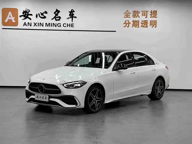 MERCEDES-BENZ CLASS C 2024
