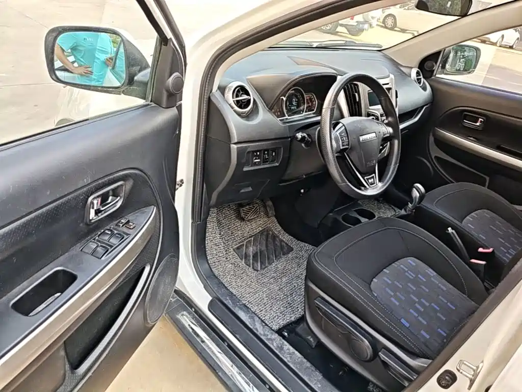 Haval H1 2016 2016 Red Label 1.5L AMT Comfort