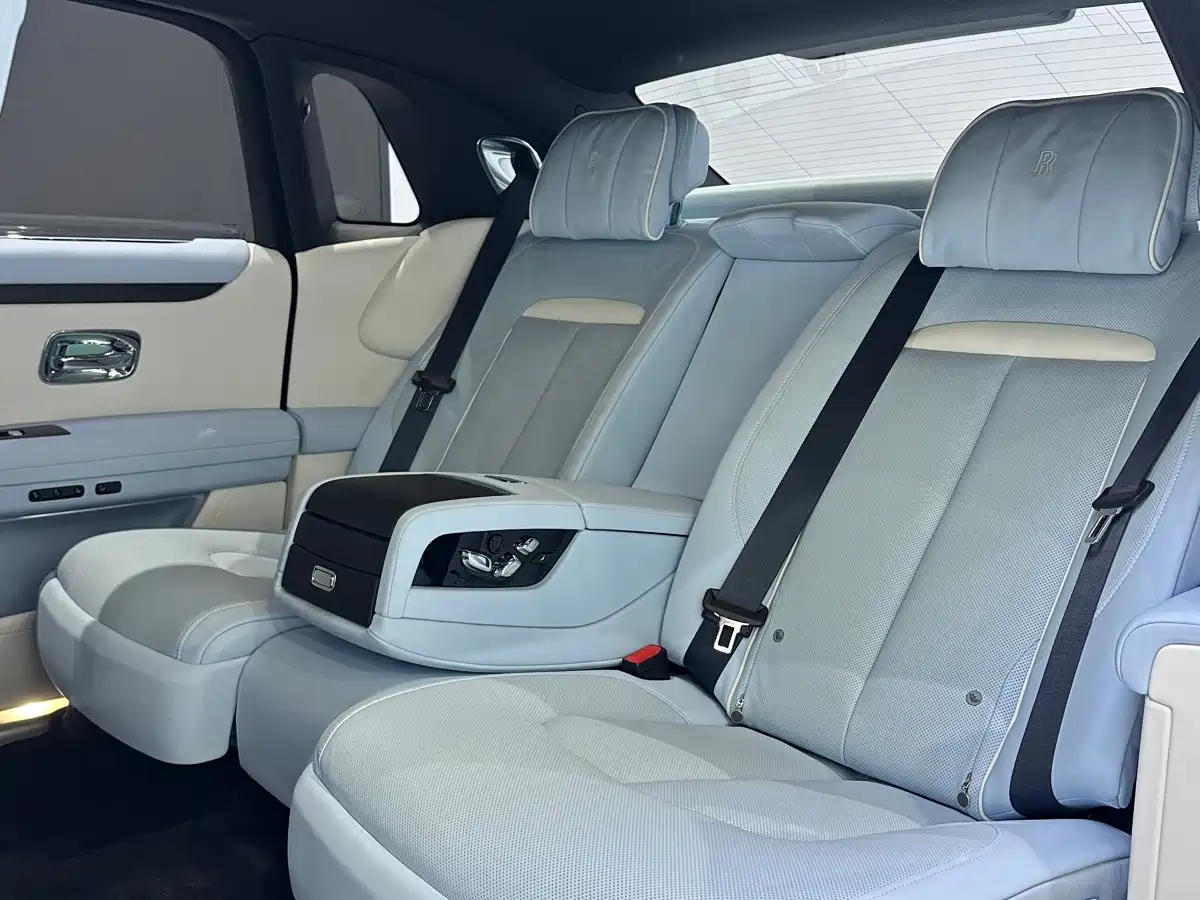 Rolls-Royce Ghost 2025 2024 6.7T Long Wheelbase